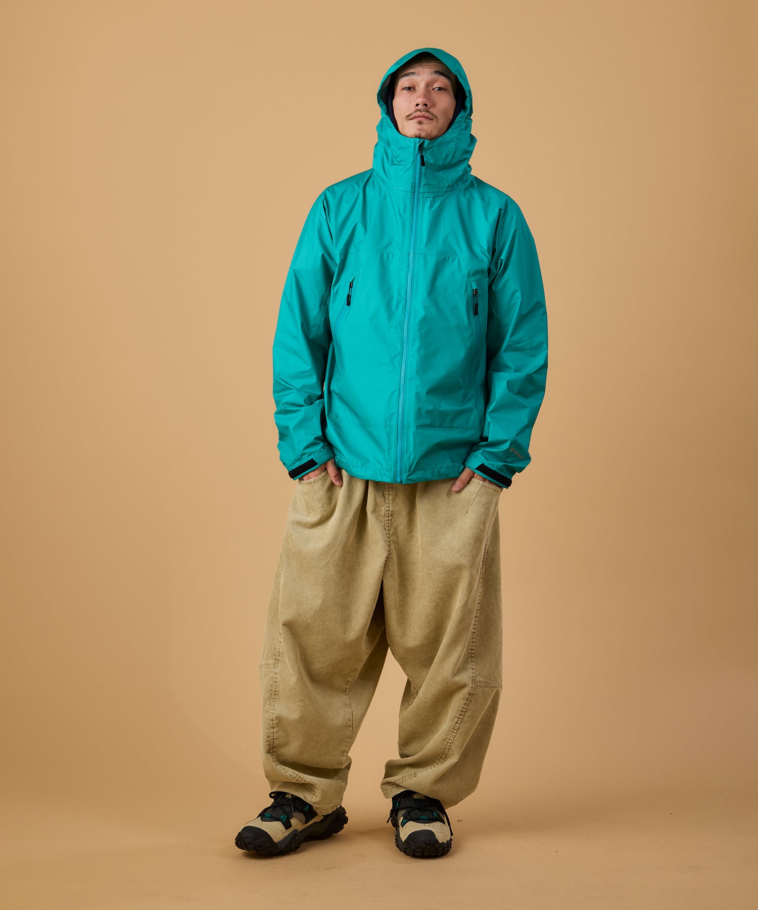  ベッカムモデルトレフォイル総柄 ナイロンジャケット TRAIL BUM 【トレイル バム】- WALKER SHELL JACKET / ウォーカー