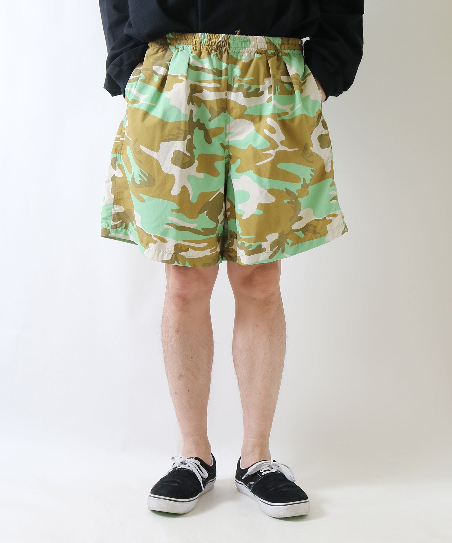 【新品】BURLAP OUTFITTER トラック ショーツ プリンテッド 新品】BURLAP OUTFITTER トラック ショーツ プリンテッド
